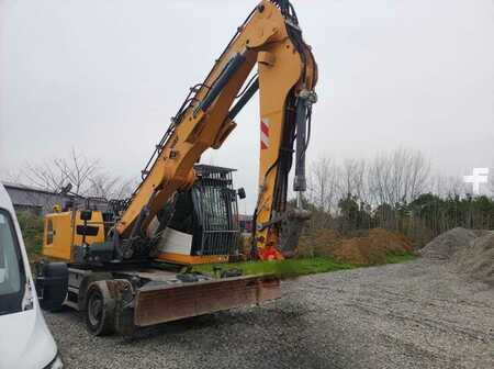 Overslagmachines 2015 Liebherr LH22 (2)