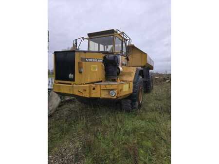 Nivelohjatut dumpperit 1989 Volvo A35 6X6 (5)