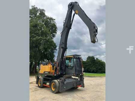 Materiaalinkäsittelykoneet  2019 Volvo EW240EMH (10)