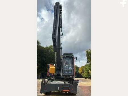 Materiaalinkäsittelykoneet  2019 Volvo EW240EMH (29)