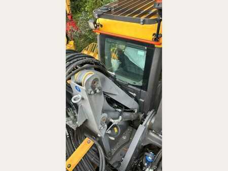 Materiaalinkäsittelykoneet  2019 Volvo EW240EMH (38)