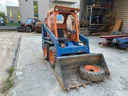 Outro 1991 Bobcat 543 MACHINE SUISSE (11)