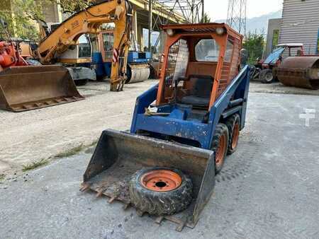 Outro 1991 Bobcat 543 MACHINE SUISSE (12)