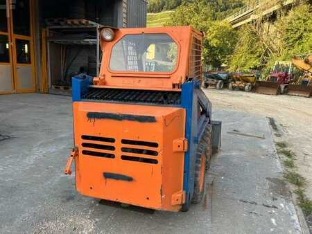 Outro 1991 Bobcat 543 MACHINE SUISSE (16)