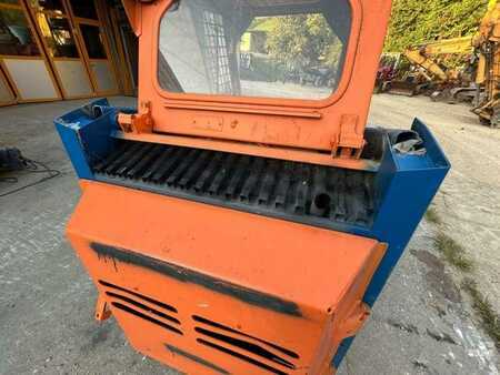 Outro 1991 Bobcat 543 MACHINE SUISSE (18)