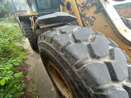 Wheel Loaders 2005 Caterpillar 924G (24)