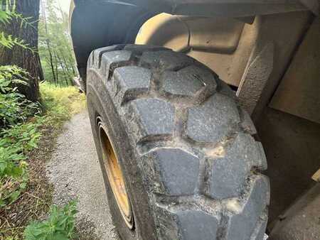 Wheel Loaders 2005 Caterpillar 924G (25)