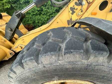 Wheel Loaders 2005 Caterpillar 924G (39)