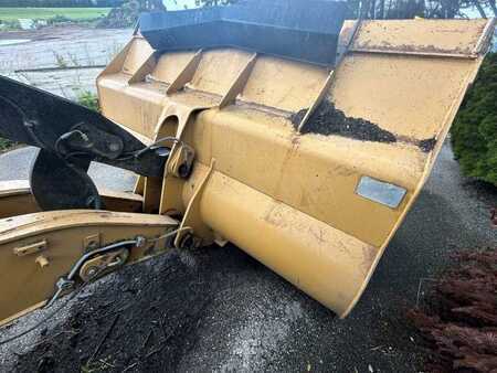 Wheel Loaders 2005 Caterpillar 924G (44)
