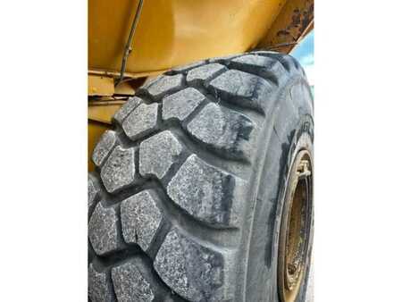 Artikulerte dumpere 2021 Caterpillar 740GC (10)