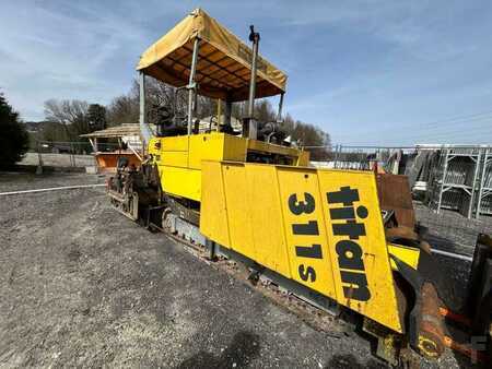 Slipform pavers 1991 Titan 311S (2)