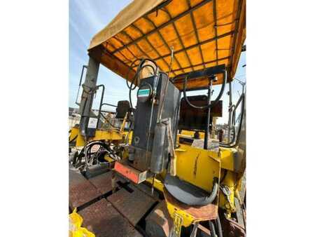Slipform pavers 1991 Titan 311S (25)