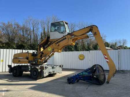 Materiel handler 2010 Liebherr A316 LITRONIC (1)