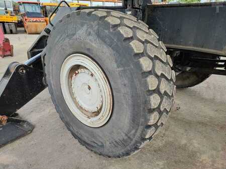 Materiel handler 1988 Liebherr A942 (18)