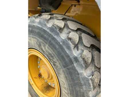 Pyöräkuormaajat 2017 Caterpillar 938M (7)