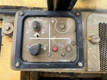 Laderaupe 1982 Caterpillar 953 (49)