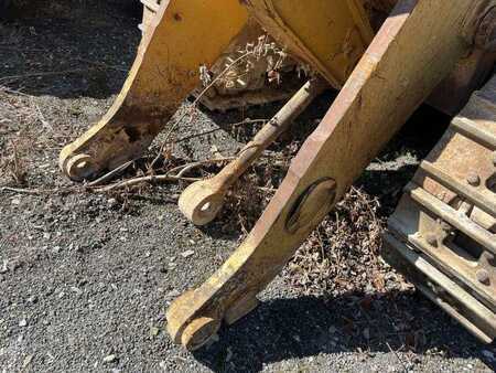 Lánctalpas rakodó 2002 Caterpillar 963C - POUR PIECES (32)