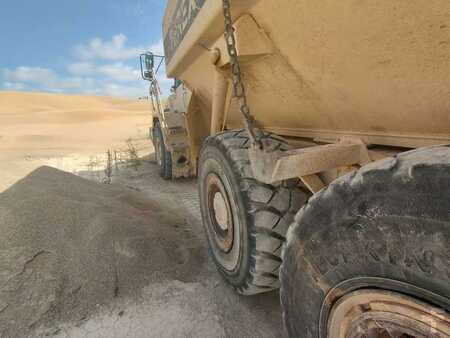 Nivelohjatut dumpperit 2007 Terex TA30 (9)