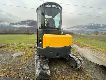 Minikaivinkoneet 2012 New Holland Construction E50B SR (8)