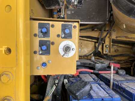 Purkukaivinkoneet 2008 Caterpillar 330D L + BRAS DE DEMOLITION (38)
