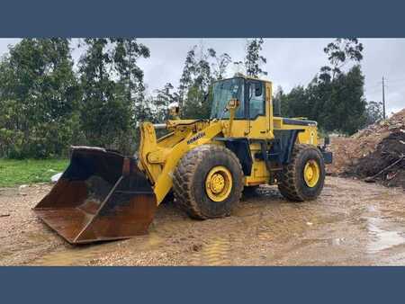 Pyöräkuormaajat 2000 Komatsu WA470-3A (1)