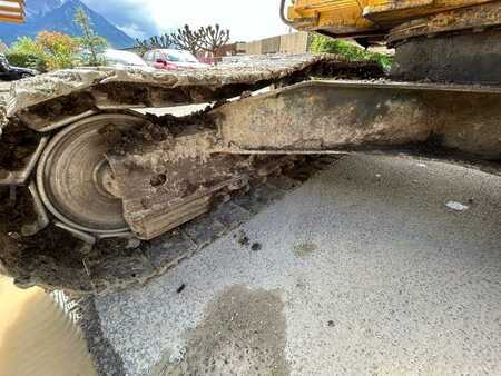 Lánctalpas kotrógép 2000 Komatsu PC180LC-6K MACHINE SUISSE (43)