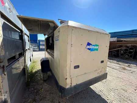 Muut 2011 Doosan 12/150 (10)