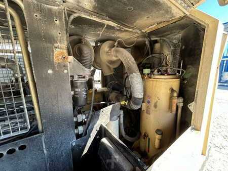 Muut 2011 Doosan 12/150 (34)