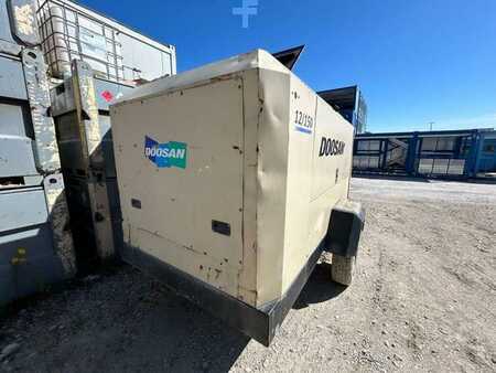 Muut 2011 Doosan 12/150 (9)