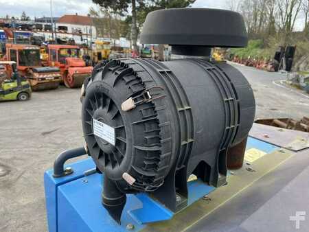 Materiaalinkäsittelykoneet  2016 Fuchs MHL 350 (47)