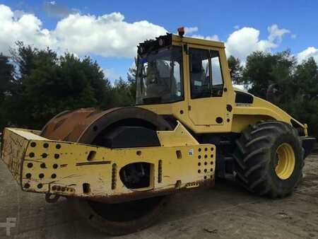 Compactadores pata de cabra  2011 BOMAG BW 226 DI-4 BVC (2)