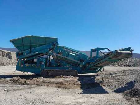 Outro 2011 POWERSCREEN Warrior 1400 (1)