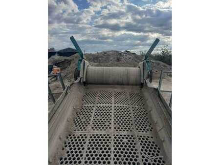 Outro 2011 POWERSCREEN Warrior 1400 (6)