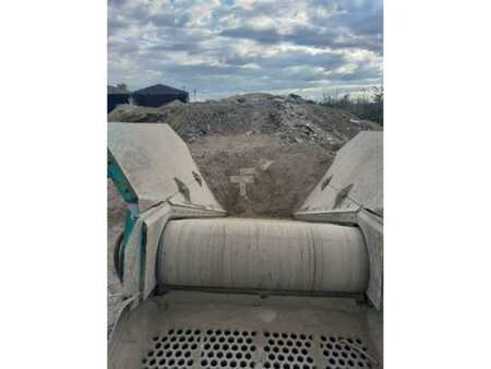 Outro 2011 POWERSCREEN Warrior 1400 (7)