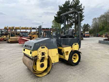Compactadores pata de cabra  2000 BOMAG BW 135 AC (3)
