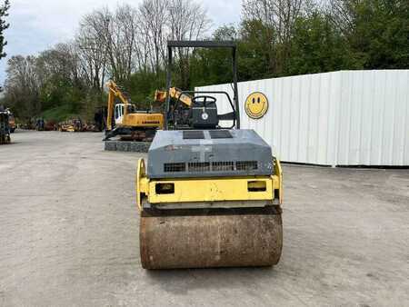 Compactadores pata de cabra  2000 BOMAG BW 135 AC (9)