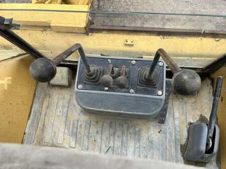 Sonstige 1998 Caterpillar 428C (37)