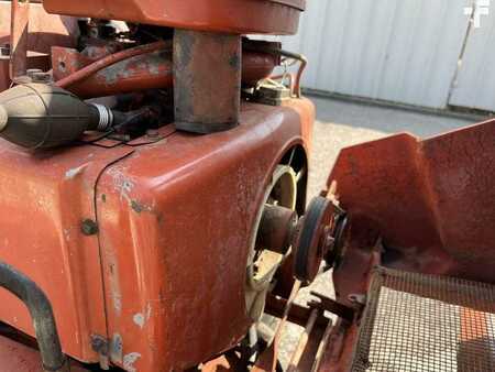 Pozostałe 1991 Ditch Witch 2020K (27)