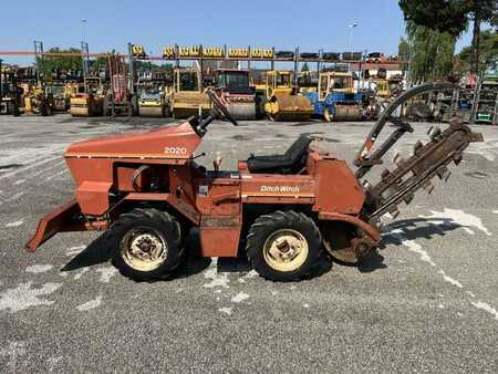 Pozostałe 1991 Ditch Witch 2020K (4)