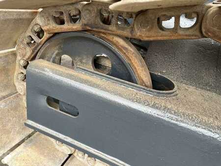 Sonstige 2002 Komatsu A PERCUSSION BR100R (30)