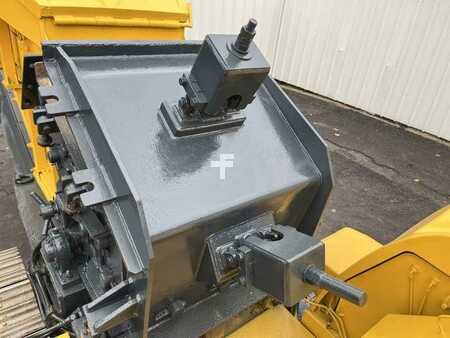 Sonstige 2002 Komatsu A PERCUSSION BR100R (32)