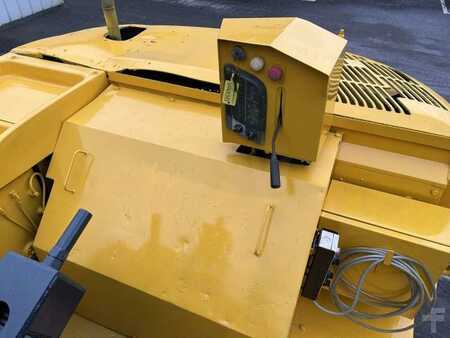 Sonstige 2002 Komatsu A PERCUSSION BR100R (33)
