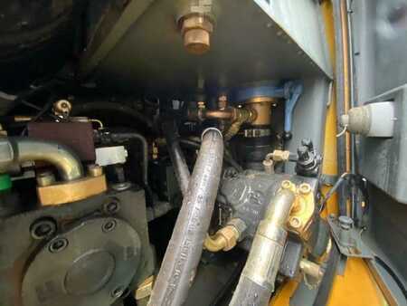 Chargeuse sur pneus 2001 Liebherr L554 (17)