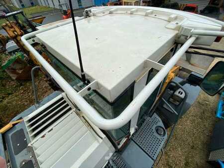 Chargeuse sur pneus 2001 Liebherr L554 (31)