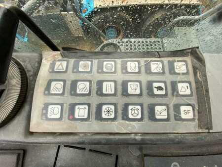Chargeuse sur pneus 2001 Liebherr L554 (41)