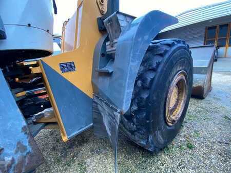 Chargeuse sur pneus 2001 Liebherr L554 (45)