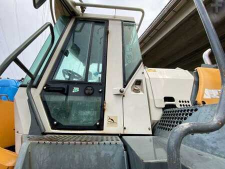 Chargeuse sur pneus 2001 Liebherr L554 (47)