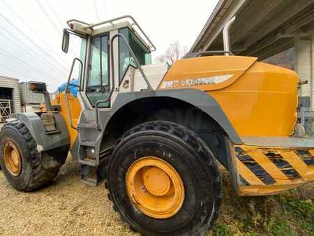 Chargeuse sur pneus 2001 Liebherr L554 (6)