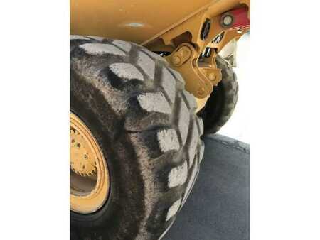 Artikulerte dumpere 2018 Bell ADT B30E 6X6 (7)