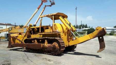 Bulldozer 1975 Caterpillar D8K + Porte Engins (7)